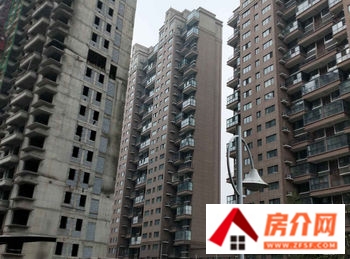和诚中央豪庭